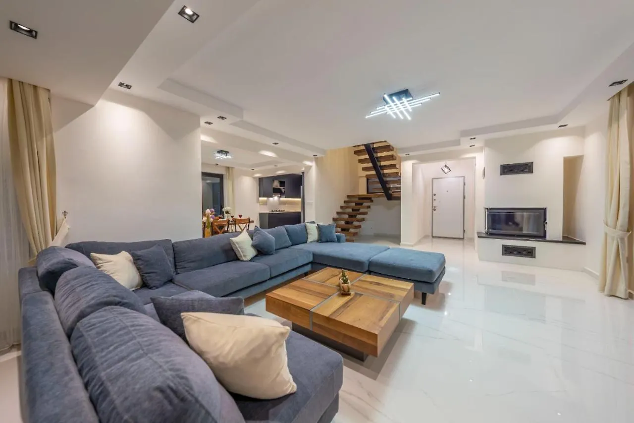 Luxury 4-Bed Villa With Private Pool And Jacuzzi Ovacık